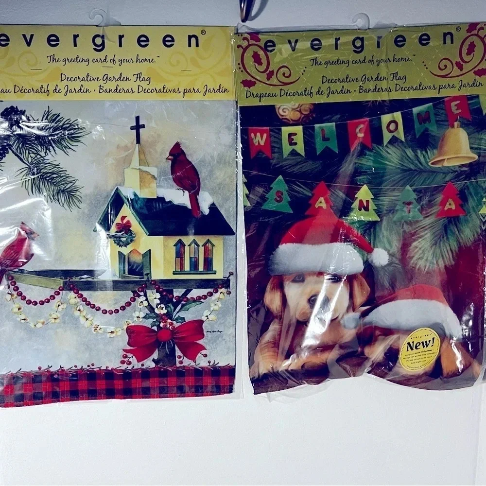Holliday Garden flags, NWT,set of two, Christmas in the garden and Welcome Santa